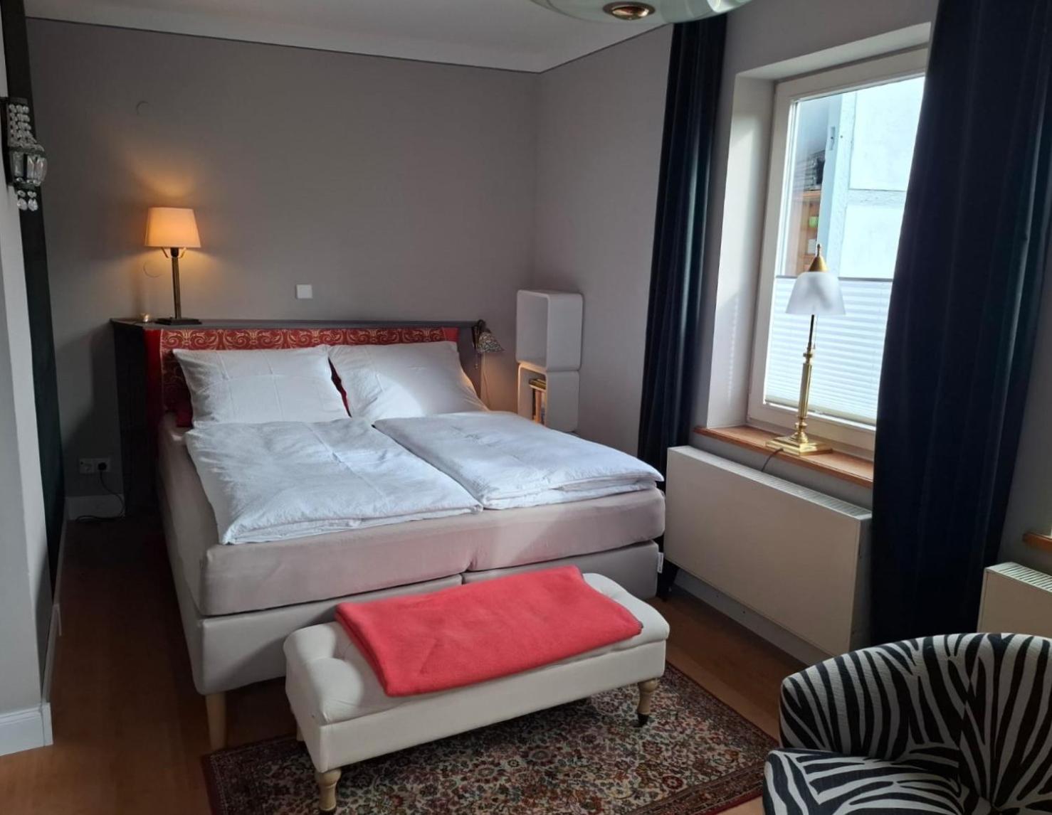 Apartment Leopold mit Balkon Coburg Buitenkant foto